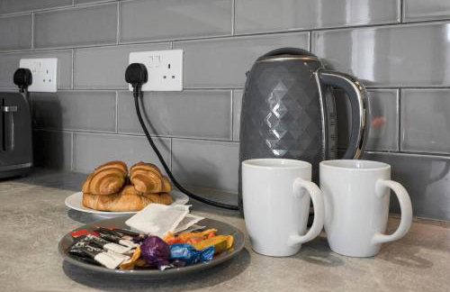 Spacious & Stylish - Free Parking - Fast Wifi - Foto 8