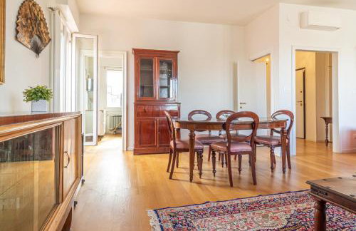 Charming Apartment In The City Center "Terrazza Sui Tetti" Con Parcheggio - Foto 6