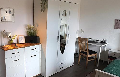 Sei hier Gast - Ferienwohnung Apartment Klosterhof Aschersleben - Photo 5