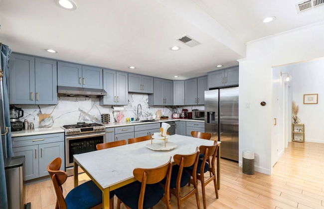 Cozy Family Retreat Game Room Backyard in Hacienda - Foto 10