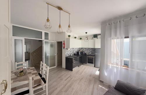 Casa Algarvia Portimão Townhouse Patio & Rooftop - Foto 10