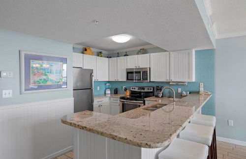 Pelican Beach Resort Top 20th Floor Condos with Ocean View - Foto 10