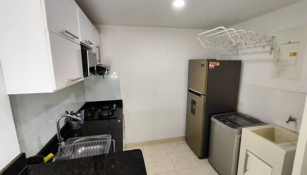 EM3-1 APARTAMENTO 1 HAB ZONA RESIDENCIAL - Foto 3, Cocina privada