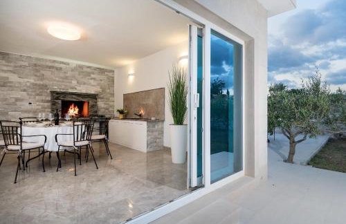 Villa Lilin San - Photo 18