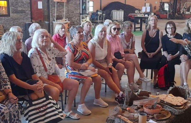 Visita a una fabbrica di sughero - Foto 1