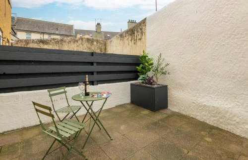 Modern 3BR Home - Designated Parking - Groups - Foto 45