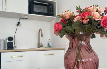 Cozy Studio Heart of La Défense - 10 min to Paris - Foto 10