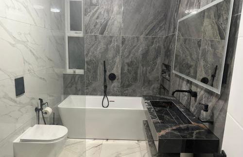 Luxurious & Elegant 6-Bed House - Foto 14