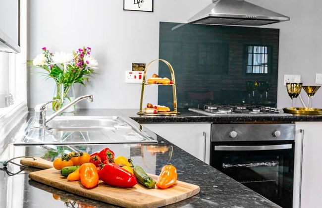 The Gathering Chester 2 Sleeps 14 Very Close to City Centre - Photo 36