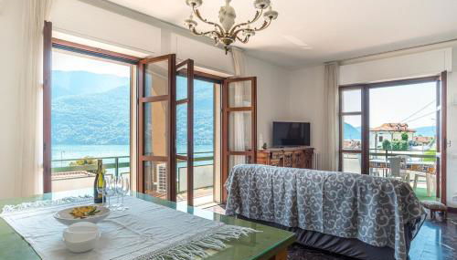 Teo s House private parking and lake view - Photo 2