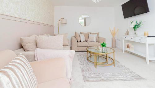 Stylish 4 Bedroom Home Perfect for Families - Foto 4