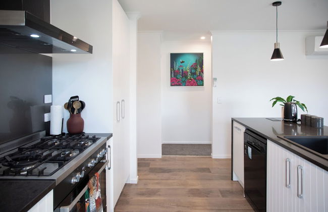 The Mackinnon - Photo 9