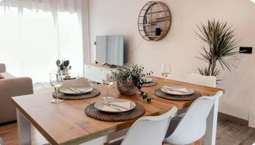 O Lar de Laura Casa familiar para escapada tranquila con piscina y sala de juegos cerca de Vigo - Foto 2