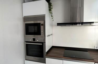 Acogedora y moderna casa en pueblo - Photo 5