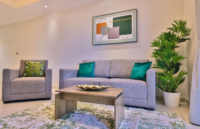 Luxe Apartments near Dubai Mall, Burj Khalifa - Pool, Gym, & Parking by Sojo Stay - Photo 63