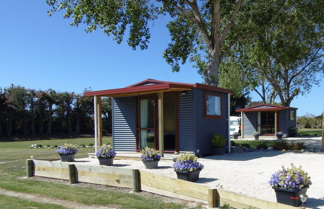 Glenavys Waitaki River Motor Camp - Caravan Park - Foto 4
