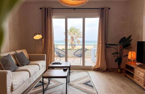 Tarifa Cozy House - Beachfront, Stylish Deco - Photo 24