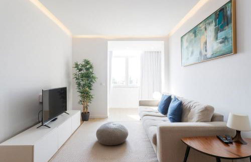 Cozy Apartment for Family and Group of Friends - Photo 10