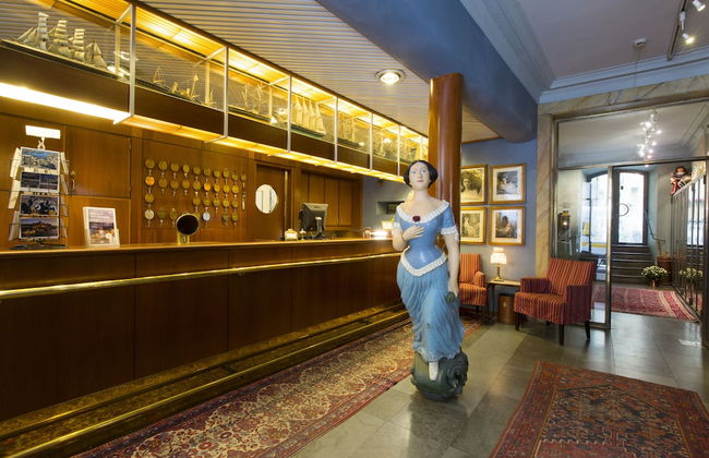 Lady Hamilton Apartments - Foto 4