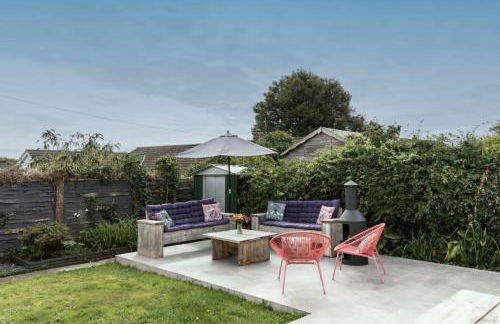 Stylish 2 bed pet-friendly coastal retreat - Foto 5