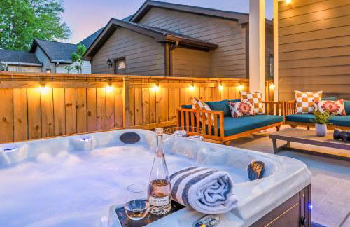 The Morrison - Karaoke Theater Backyard Oasis - Foto 70