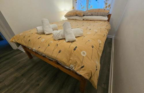 Stylish home in trendy area close to city centre, with parking - Foto 35