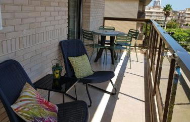 Concordia, con parking en el puerto de Cambrils - Photo 5