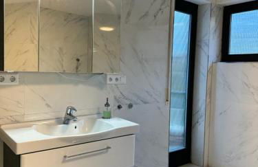 Luxury Wellness Villa mit Schlossblick - Sauna & Whirlpool - Foto 38