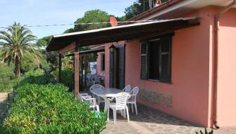 Graziosa Villetta di Naregno a 400 mt dal mare, bel giardino, posto auto e aria condizionata - Foto 4