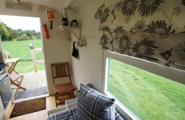 Shepherd's Hut @ Westcote - Foto 3