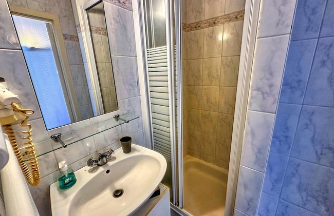 Apartment in De Panne Near Beach - Photo 22