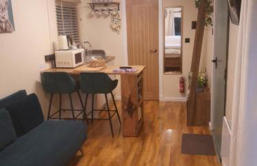 The Cabin, Stronua. A beautiful 1 bedroom cabin. - Foto 15