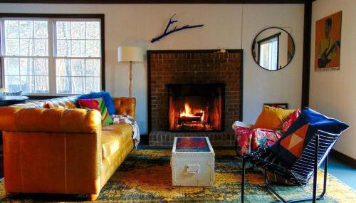 Rustic Mountain Cabin with Porch & Fire Pit in New Market, Virginia - Photo 2