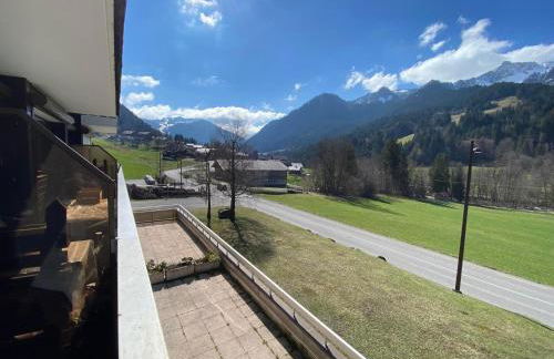 Appartement cosy avec balcon et parking, proche piste - FR-1-692-36 - Foto 16