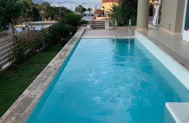 Villa Luminous - Photo 1