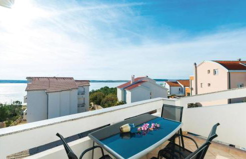 Cozy Apartment In Vidalici With Wifi - Foto 1