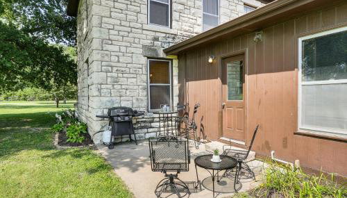 Pet-Friendly Home Grill and Fire Pit in Manhattan - Foto 2