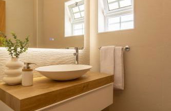 Luxuosa Villa com Piscina, Garagem e Vista Mar - Foto 41