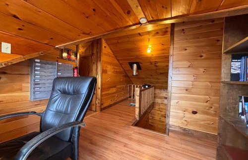 Cute 3 bedroom cabin on a farm - Foto 9