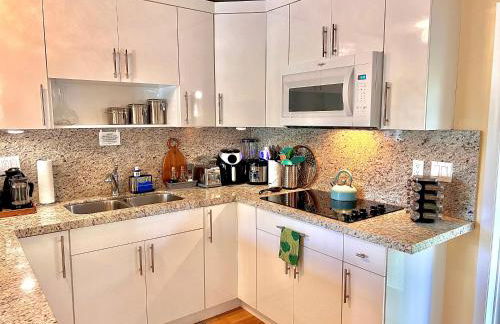 The Boutique Guest House - Photo 48