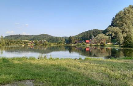 Domek letniskowy nad stawem Temeszów Bieszczady - Foto 17