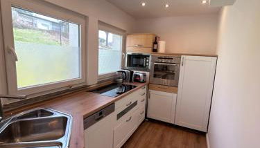 Ferienhaus 2-6 Pers Europa Feriendorf neu renoviert mit Sauna - Foto 4, stove, dishwasher, pet friendly, toaster, minibar