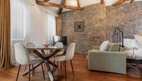 DUOMO Murano Apartment with Canal view - Photo 5