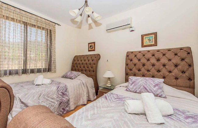 Villa Nikos Argaka - Photo 10