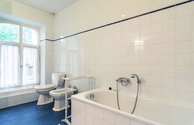 Mansion in Beauplateau Near Forest - Photo 22