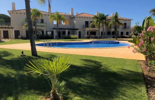 Villa Cascata, 3 bedroom, Pool, close to Olhos de Agua - Foto 6