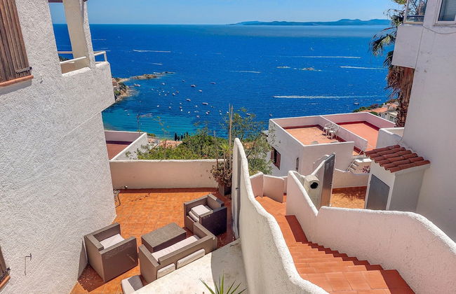 Apartment With Furnished Terrace - Photo 33