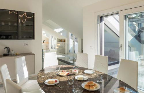 Luxury Milan Apartment - Penthouse in Historic City Center - Photo 25