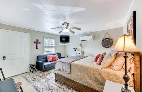 New Blaine Studio - Walk to Lake Dardanelle! - Foto 11