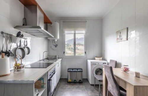 Coqueto y Luminoso en la Playa de La Arena - Foto 10